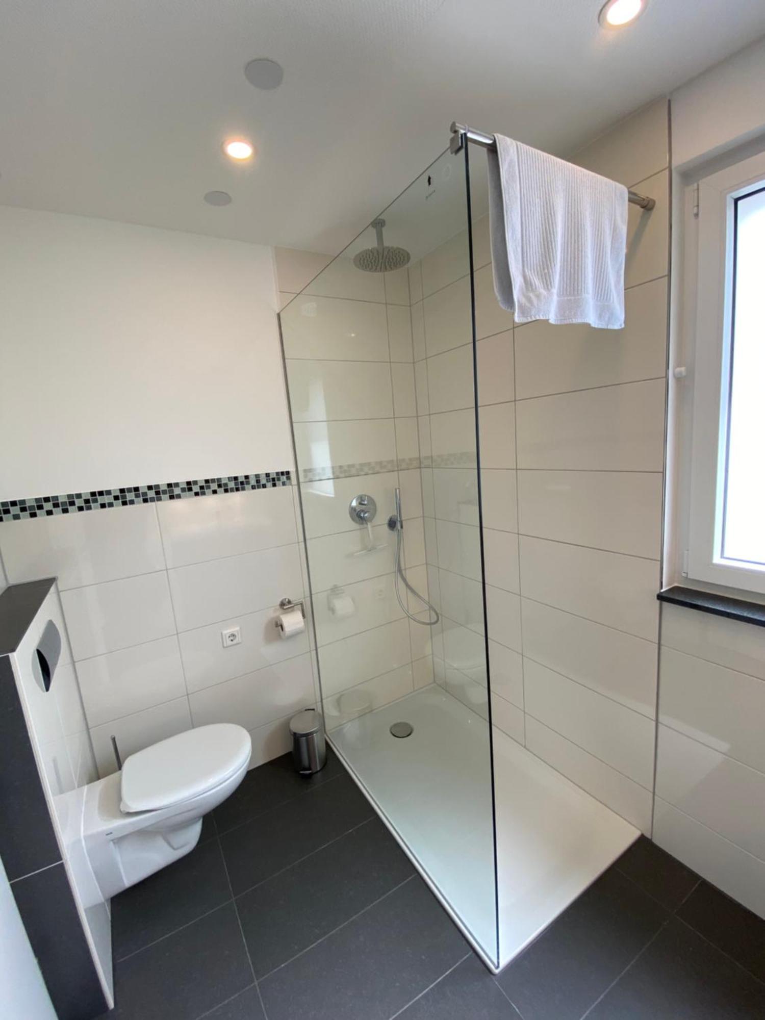 All-In Apartments In Fischeln Mit Gartenblick, Naehe Duesseldorf - Messe - Airport - Helios Krefeld Eksteriør bilde